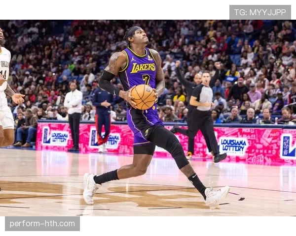 范德比尔特带领洛杉矶硬汉强势逆转，赢得关键一役