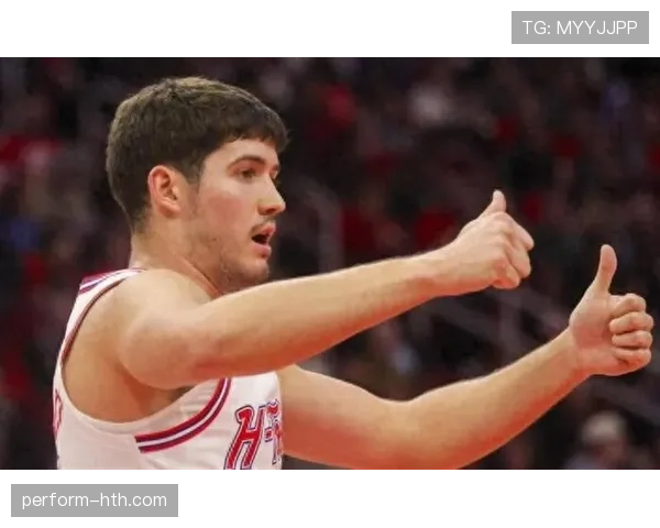 科瓦契奇稳健发挥成关键先生，中场控球能力助球队逆转局势