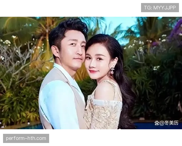 邹市明发了张客厅照，那沙发比我两年工资还耀眼，瞬间无语